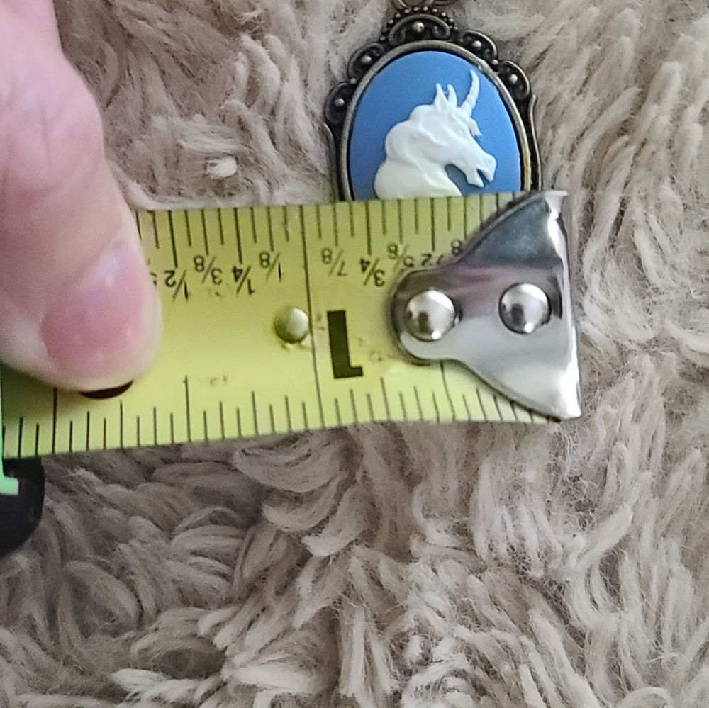 Blue and White Unicorn Cameo Pendant Necklace - Picture 6 of 7